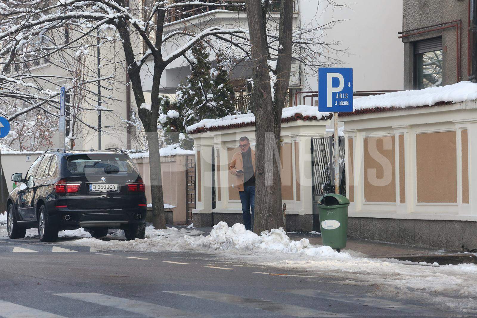 Ce face Sorin Blejnar atunci când nu știe că este filmat! Așa arată viața unui fost șef de la ANAF / PAPARAZZI