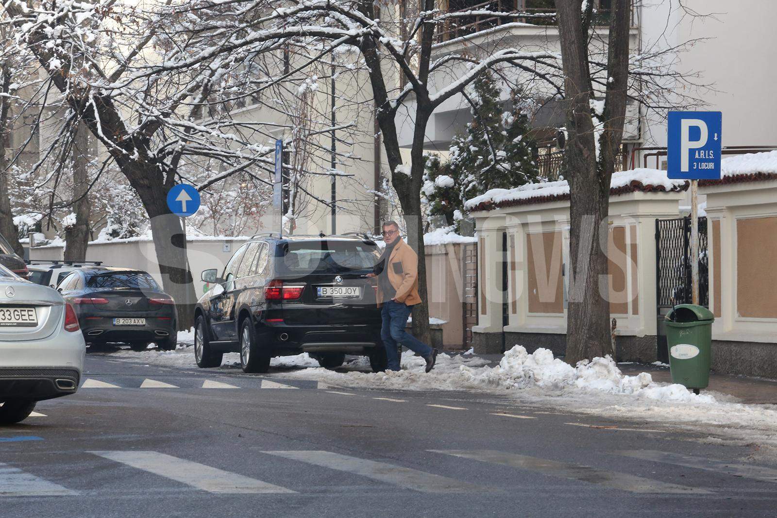 Ce face Sorin Blejnar atunci când nu știe că este filmat! Așa arată viața unui fost șef de la ANAF / PAPARAZZI