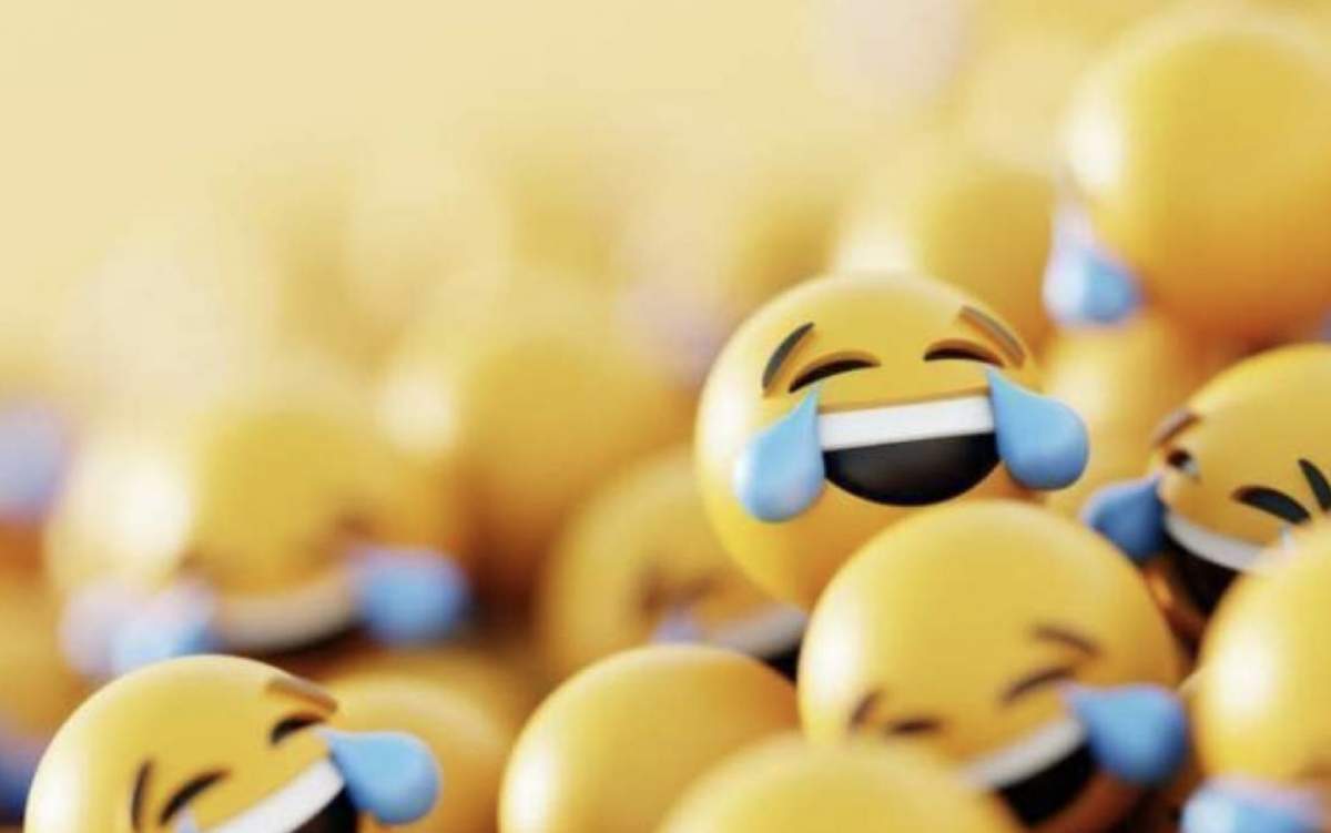 Mai multe emojiuri