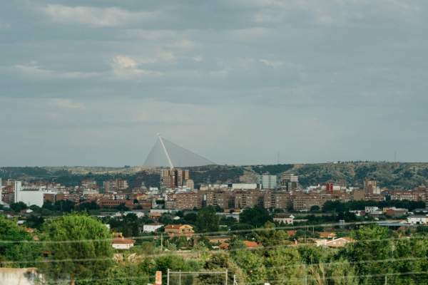 Goana după like-uri i-a adus sfârșitul. Un influencer a murit în timp ce încerca să facă fotografii spectaculoase pentru rețelele sociale. Avea 26 de ani