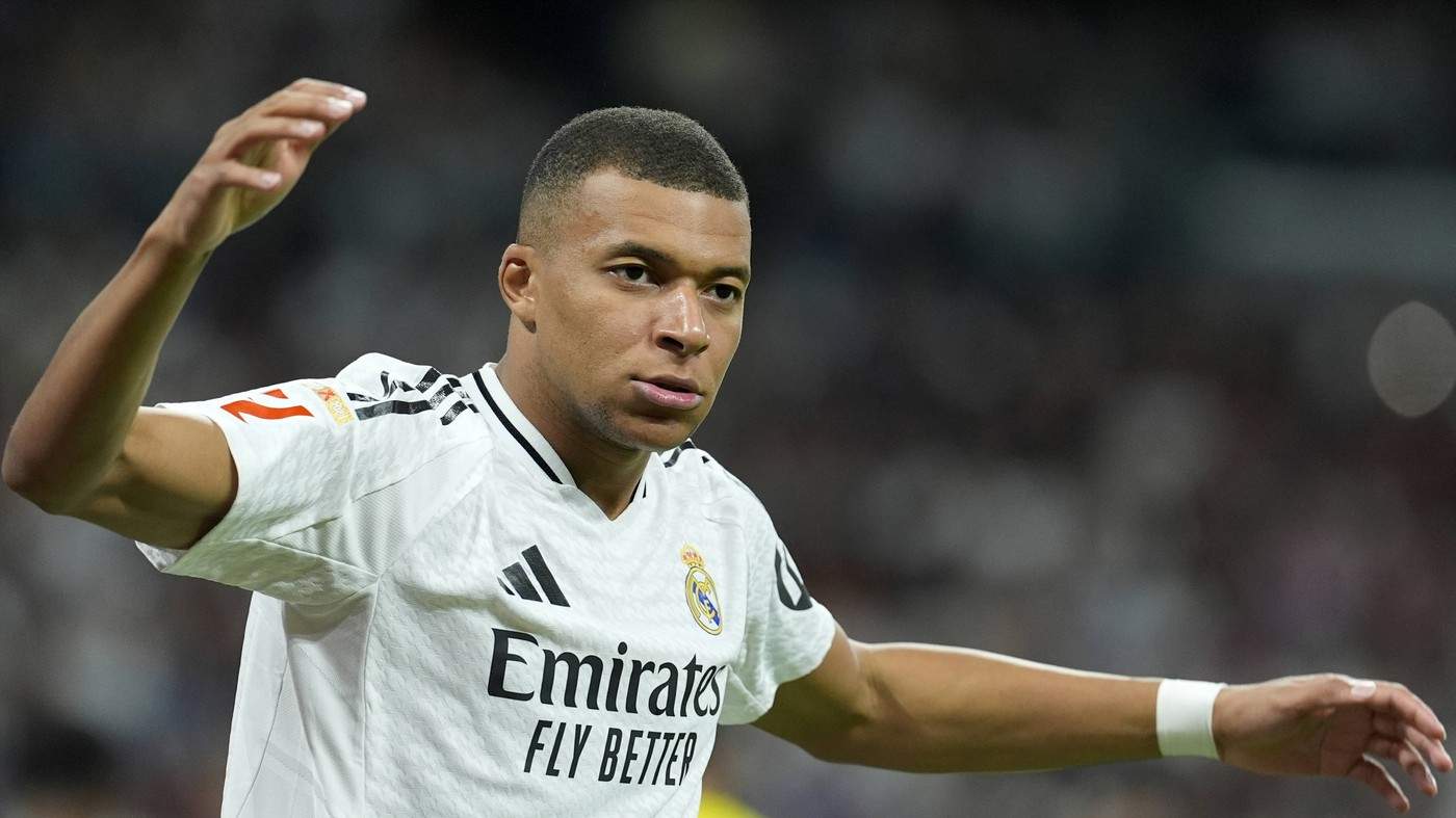 Kylian Mbappe a fost acuzat de viol! Prima reacție a fotbalistului