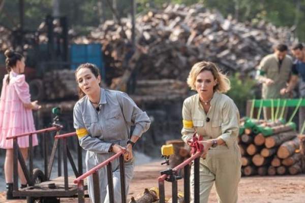 Ce reacție a avut Carmen Negoiță după ce a obținut imunitatea mică la Asia Express. A câștigat proba după ce echipa lui Adi Nartea a încălcat regulile jocului / FOTO