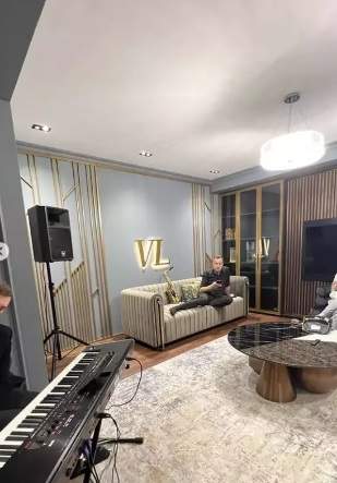 Cum arată casa în valoare de 3 milioane de euro a Vlăduței Lupău. În vilă, artista are propriul studio de muzică / FOTO