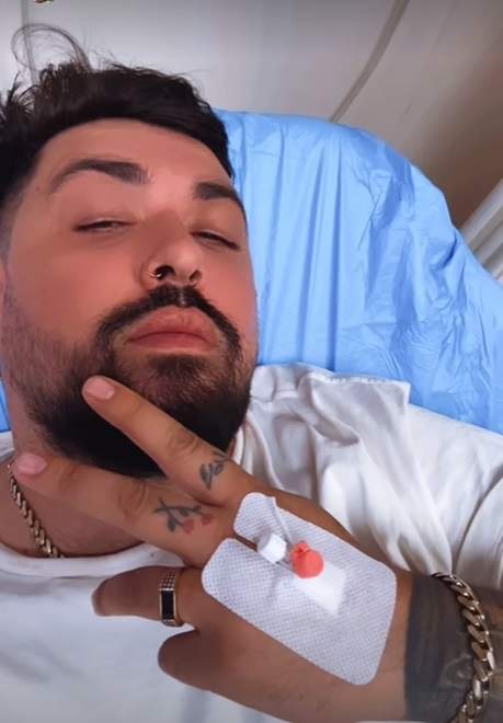 Vlogger celebru, accidentat în timpul filmărilor pentru emisiunea lui Selly! S-a ales cu ligamente rupte și lichid la gleznă