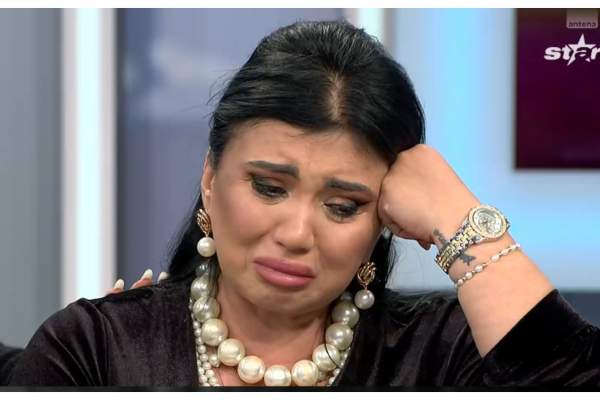 Adriana Bahmuțeanu a clacat în direct! Vedeta vrea să-și vadă copiii cât mai repede: ”Este inuman”