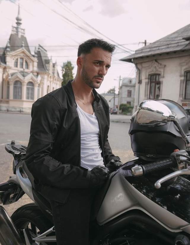 radu stoicescu pe motocicleta