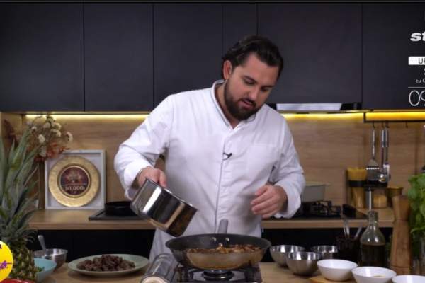Rețeta lui Chef Janni Alexandridis pentru vită Stroganoff de la Meniu de vedetă. Ce să adaugi pentru un plus de savoare