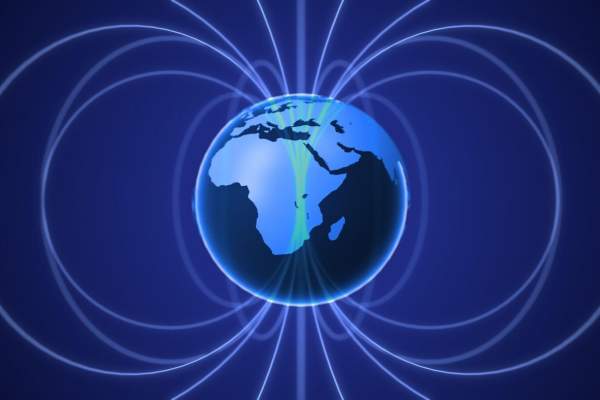 Polul Nord magnetic se îndreaptă spre Rusia. Ce înseamnă această schimbare semnificativă și ce impact poate avea