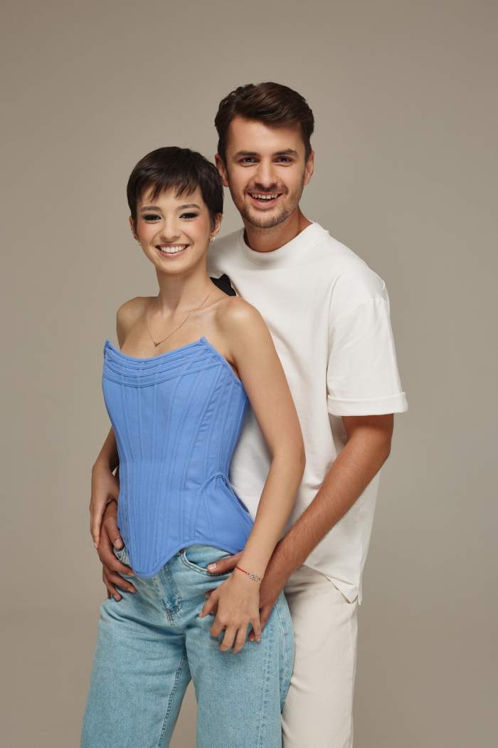 Karina Jianu şi Vlad Udrescu sunt protagoniştii noului serial original semnat Ruxandra Ion, Ana, Mi-ai fost scrisă în ADN, de la Antena 1