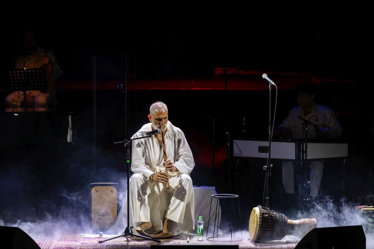 Damian Drăghici a lansat albumul introspectiv „Meditații românești” pe scena Operei Române din București