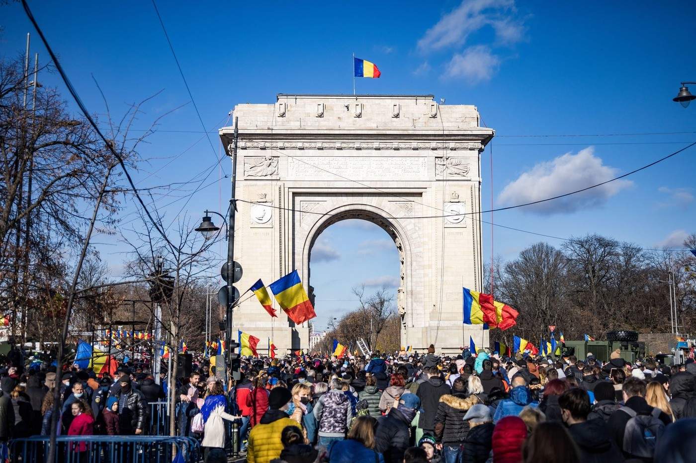 Parada de 1 Decembrie din București a început cu o oră mai devreme în acest an