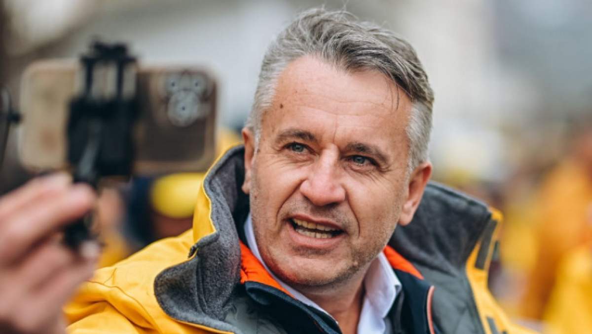 Tiberiu Boșutar a fost acuzat că a instigat public aruncarea clădirilor Prefecturii și a Biroului Electoral Județean tiberiu bosutar