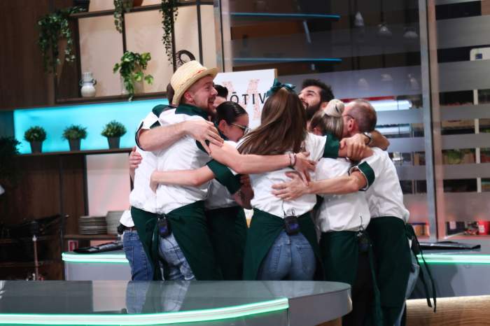 Luptă aprigă, cu trei amulete, în confruntarea echipelor din această seară, la Chefi la cuțite. Proba individuală va culmina cu două eliminări!