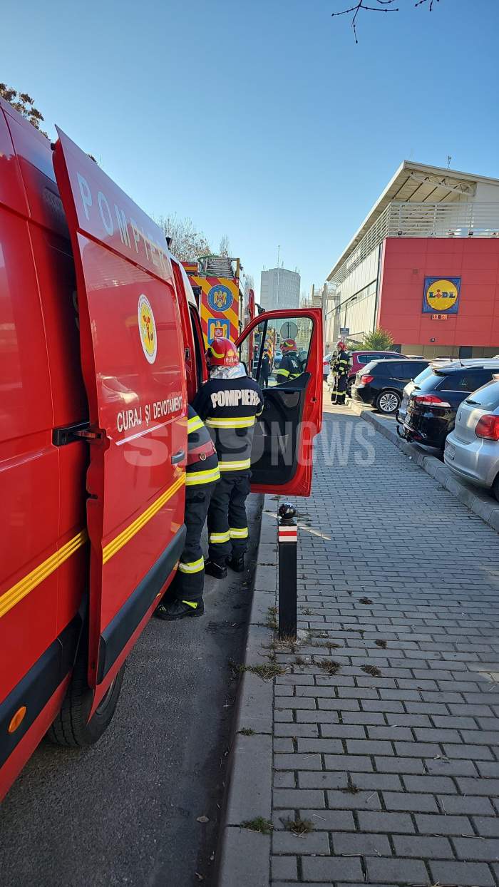 Incendiu uriaș în București! Pompierii au intervenit de urgență în zona 1 Mai. Imagini exclusive | VIDEO