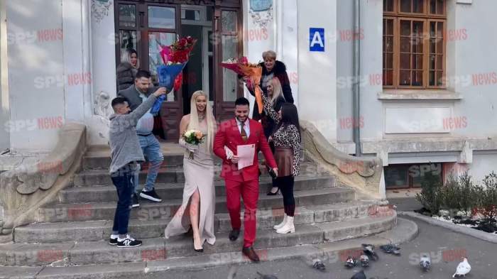 EXCLUSIV. Marcel de la Insula Iubirii se căsătorește civil cu iubita lui, Armina. Imagini de la emoționantul eveniment / VIDEO PAPARAZZI