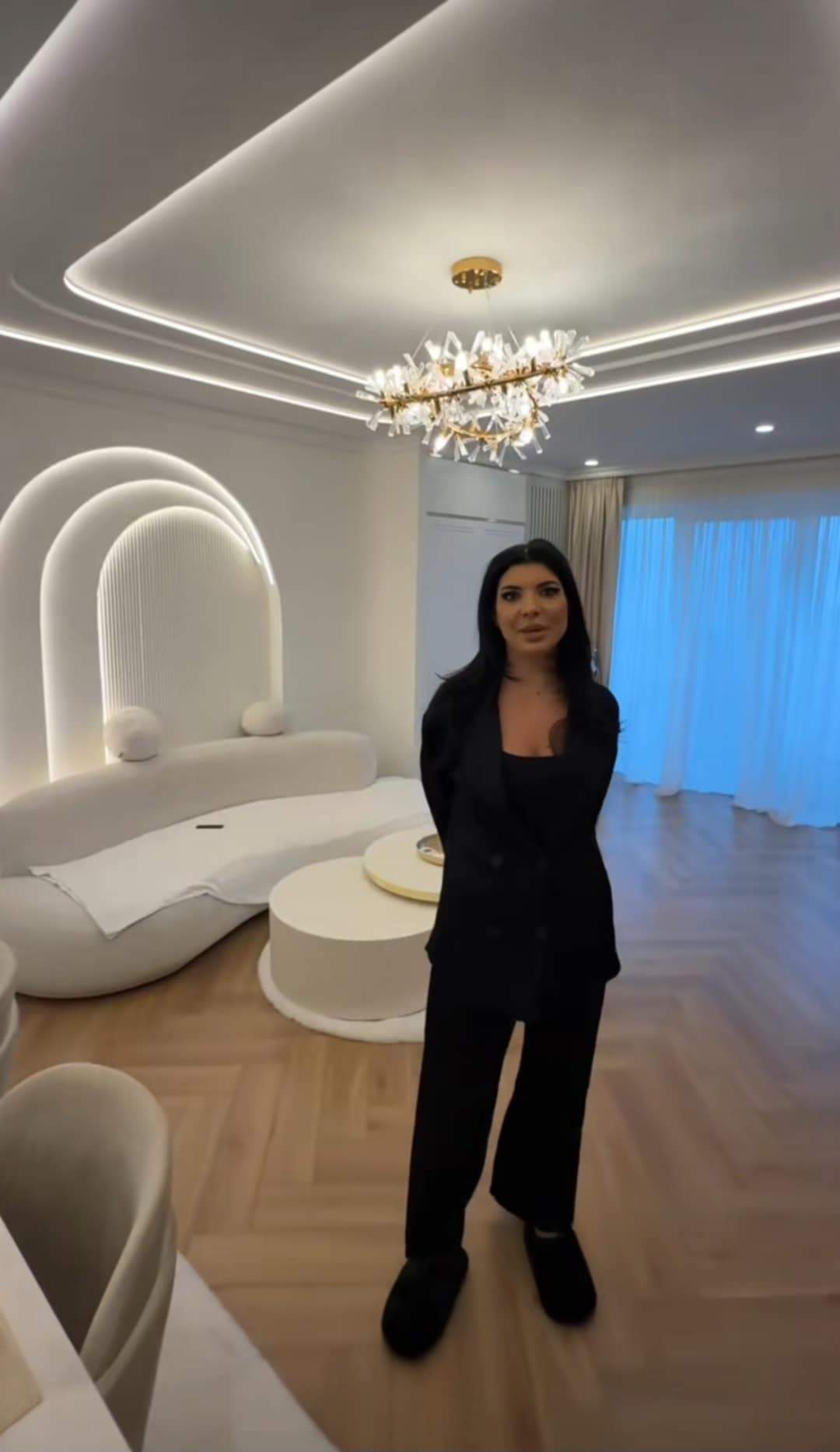 Lux și opulență! Cum arată casa Andreei Tonciu. Vedeta a investit zeci de mii de euro | FOTO