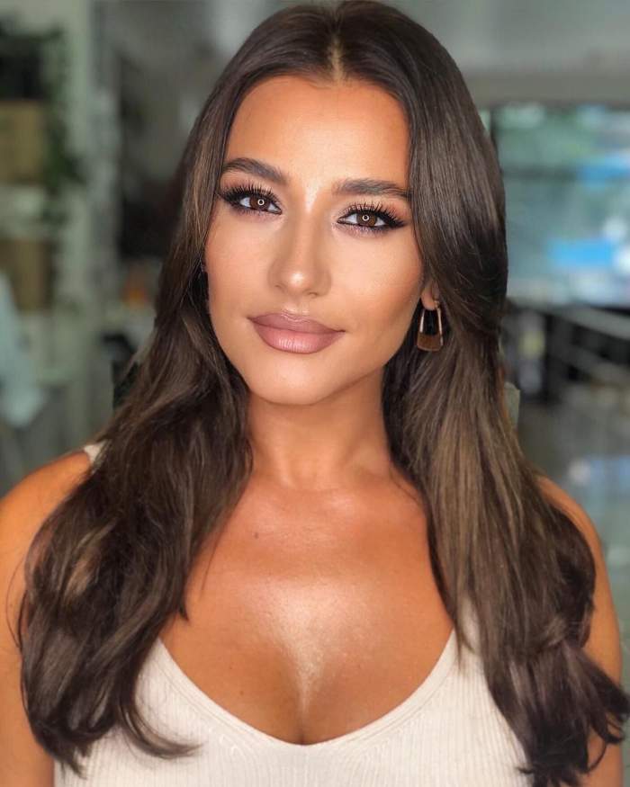 Știrile Antena Stars. Gabi Bădălău, adevărul despre mesajele de dragoste pe care i le-a trimis Claudiei Pătrășcanu. Când ar fi purtat conversația respectivă: „Cât de bună sau de minunată e...” / VIDEO