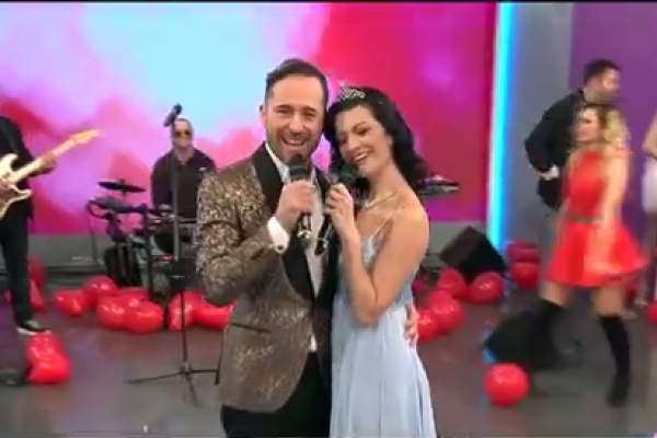 Star Matinal. Dinu Maxer, declarație de dragoste pentru iubita lui, de Valentine’s Day! Artistul a emoționat-o pe Magdalena: „Vom rămâne amândoi” / VIDEO