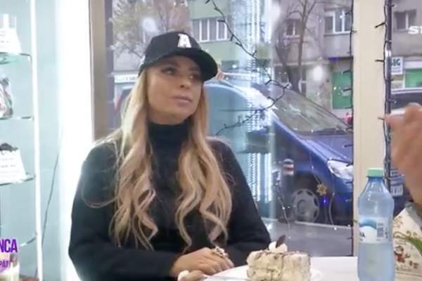 Prodanca. Punct şi de la capăt. O prăjitură îi poartă numele Anamariei Prodan. Cadoul special pregătit de un fost mare fotbalist pentru impresară: „E plăcut să știi că lumea te iubește” / VIDEO