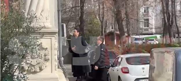 Star Matinal. Prietenii și-au luat rămas bun de la Mioara Roman. Oamenii dragi, mărturisiri emoționante despre mama Oanei Roman / VIDEO