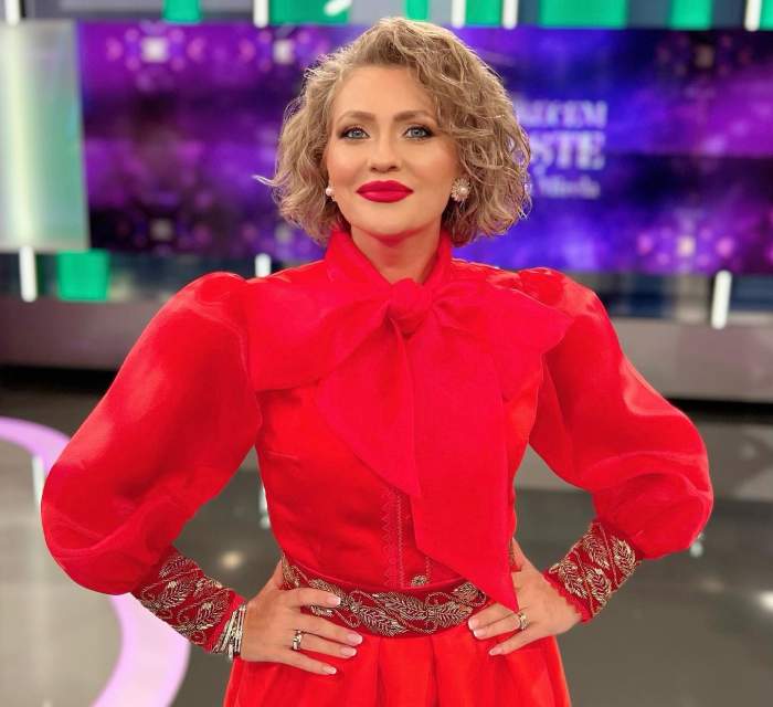 Mirela Vaida, în cabinetul medicului estetician. La ce procedură a apelat prezentatoarea de la Acces Direct: „Trebuie să am grijă”