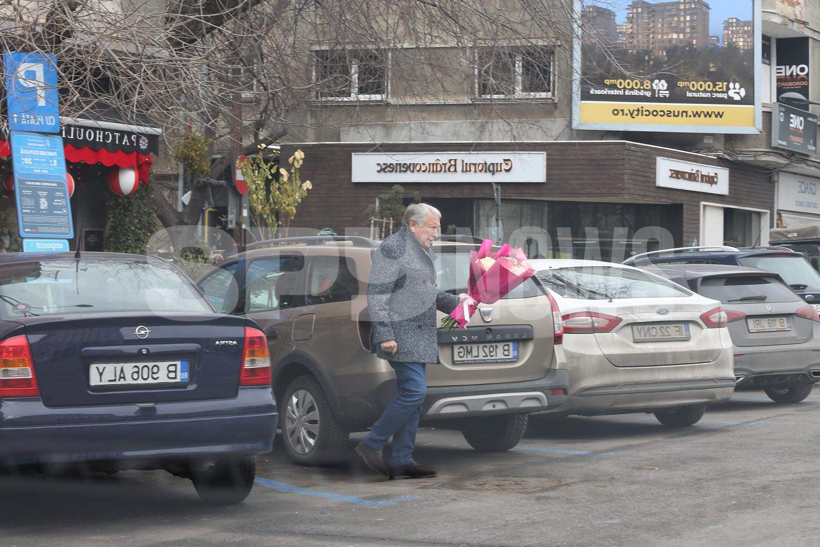 Vova Cohn, cadou fabulos pentru soția lui! Milionarul nu s-a uitat câți bani a scos din buzunar când l-a cumpărat! Cristina Rus și soțul ei au fost și ei prezenți / PAPARAZZI