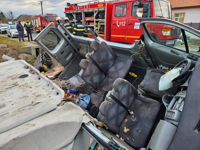 microbuzul implicat în accident