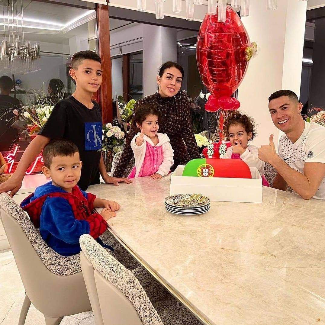 Cristiano Ronaldo are doi copii cu Georgina Rodriguez