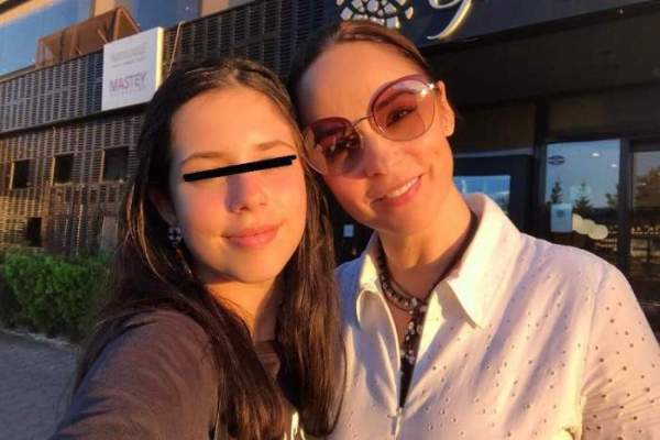 După ce reguli stricte își crește Andreea Marin fiica. De ce nu se consideră prietena ei: „Nu ne tragem de șireturi!” / VIDEO