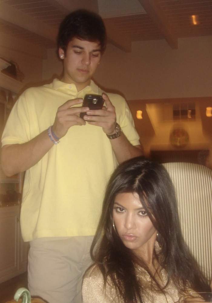 Imagine cu Rob Kardashian si sora lui