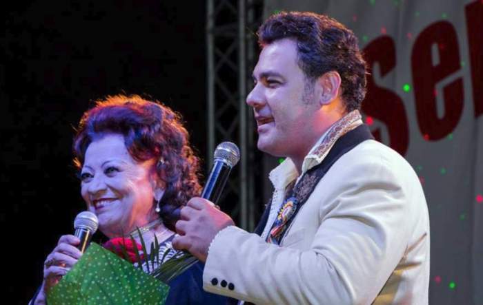 Ionuț Dolănescu și mama lui, Maria Ciobanu, pe scenă