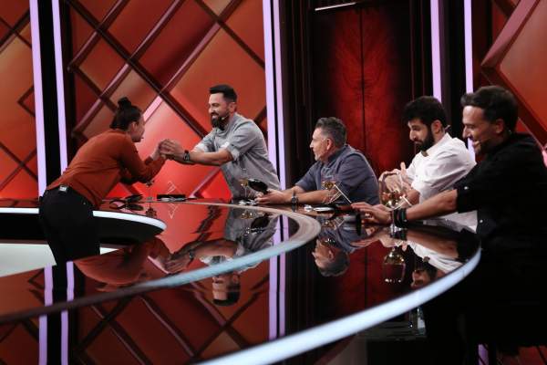 Chefi la cuțite, 20 martie 2024. Cine a câștigat a treia amuletă a sezonului 13. Jurații au gătit preparate speciale: „Mi-a picat și mie fața” / VIDEO