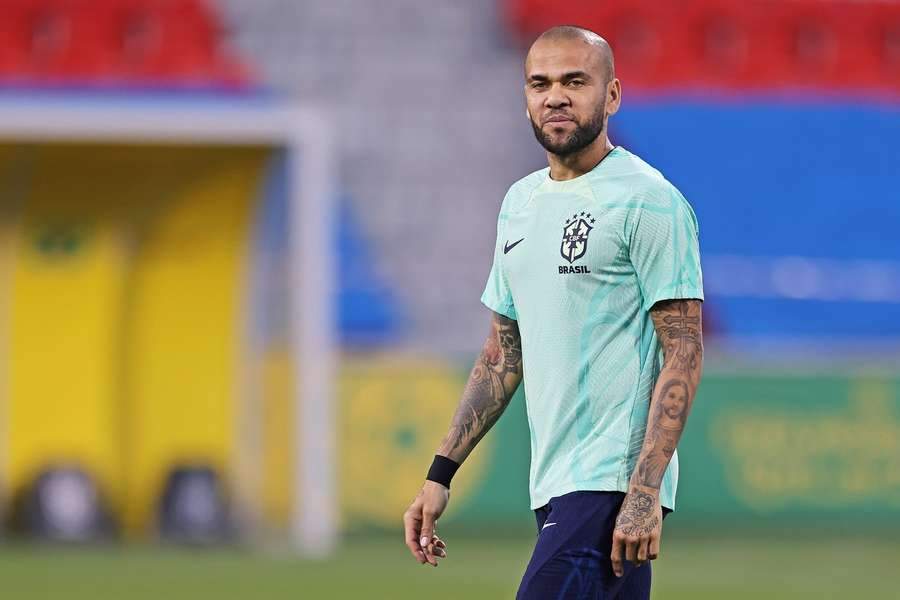 Imagine cu Dani Alves, de pe terenul de fotbal