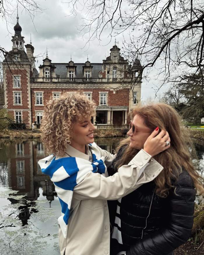 Alexia Țalavutis își sărbătorește mama. Imaginea specială postată de prezentatoarea de la Star Matinal cu femeia care i-a dat viață: „Te iubesc” / FOTO