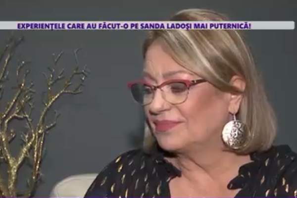 Știrile Antena Stars. Adriana Trandafir nu va fi prezentă la cununia religioasă a fiului ei. Cum se înțelege actrița cu viitoarea noră: „Din păcate...” / VIDEO