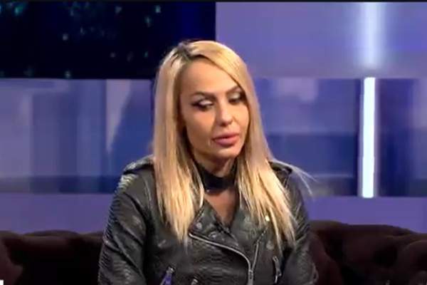 Xtra Night Show. Anița Condescu, la un pas de a-și pierde definitiv copilul. Vedeta urmează să afle dacă va fi decăzută din drepturile părintești: „Mă aștept la orice”