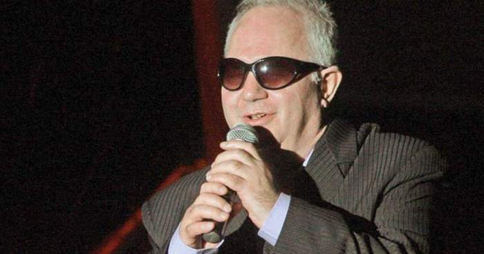 Artiștii din România îl plâng pe George Nicolescu, cântărețul orb care a murit la 74 de ani. Mesajele de durere ale colegilor de breaslă