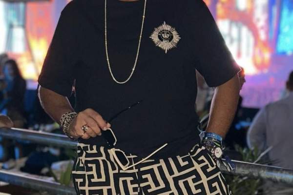 Știrile Antena Stars. Care este secretul siluetei de invidiat a lui Cătălin Botezatu. Cum se menține creatorul de modă în formă la 58 de ani: „Nu fac…” / VIDEO