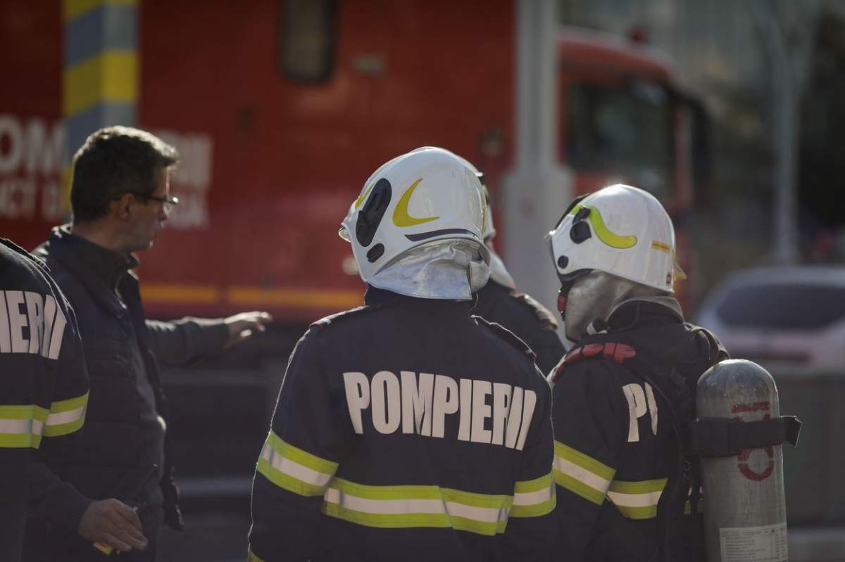 pompieri incendiu