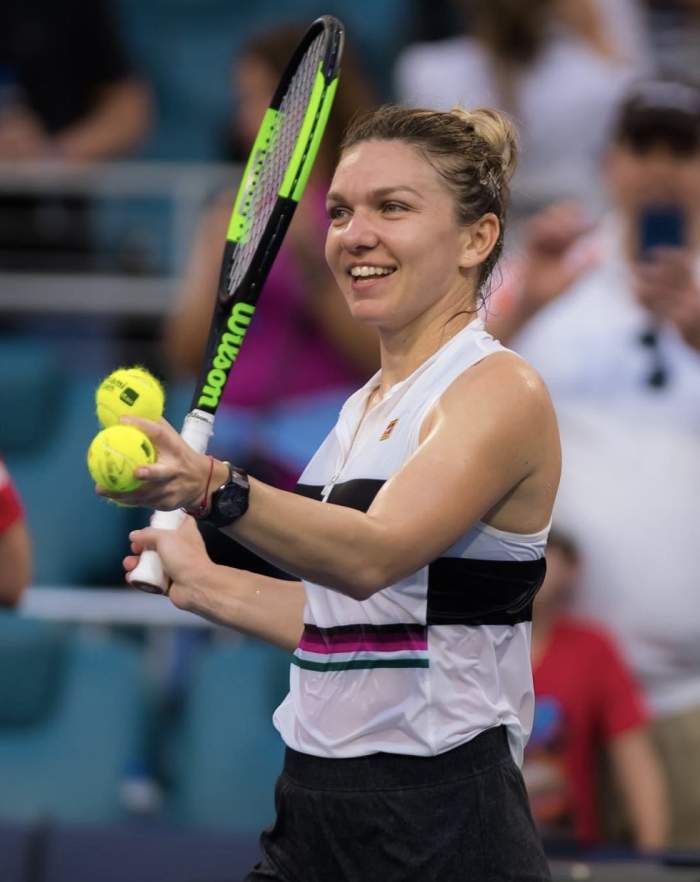 Imagine cu Simona Halep de pe terenul de tenis