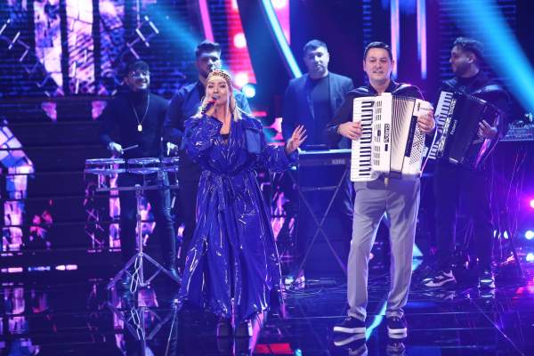 Te cunosc de undeva! 9 martie 2024. Jo și Liviu Teodorescu s-au transformat în Oana Radu. Cum a sunat piesa „Când am o zi grea” cântată de cei doi / VIDEO