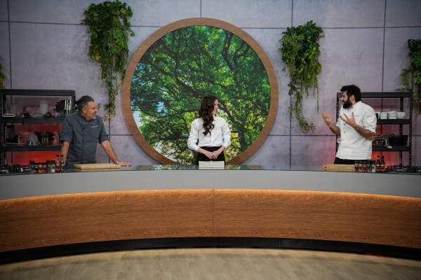 Chefi la cuțite, 10 aprilie 2024. Ce trebuie să facă chefii pentru ultima amuletă din acest sezon. Alexandru Sautner: „Chiar se termină?! Abia m-am obișnuit...” / VIDEO