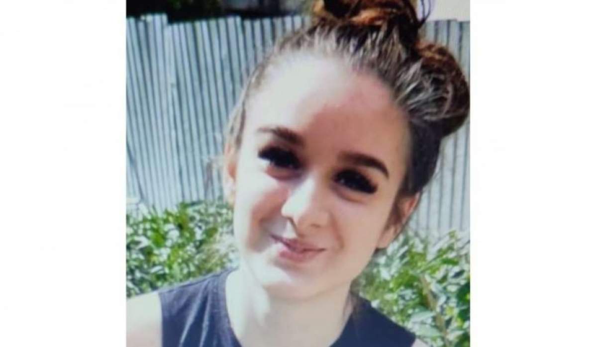 Ea este adolescenta de 17 ani care a dispărut din București