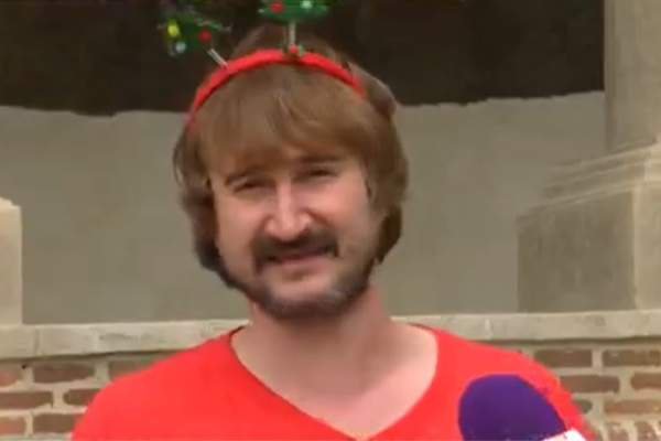 Xtra Night Show. Alex Dobrescu a anunțat că se căsătorește. Fostul iubit al Cristinei Cioran a cerut în căsătorie o tânără: "O fată de 25 de ani..." / VIDEO