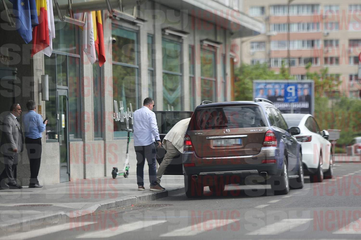 Boris Becker, tratat ca un star, în București! Fostul tenismen are pe cine să se bazeze atunci când vine în România. Unde a fost surprins / PAPARAZZI