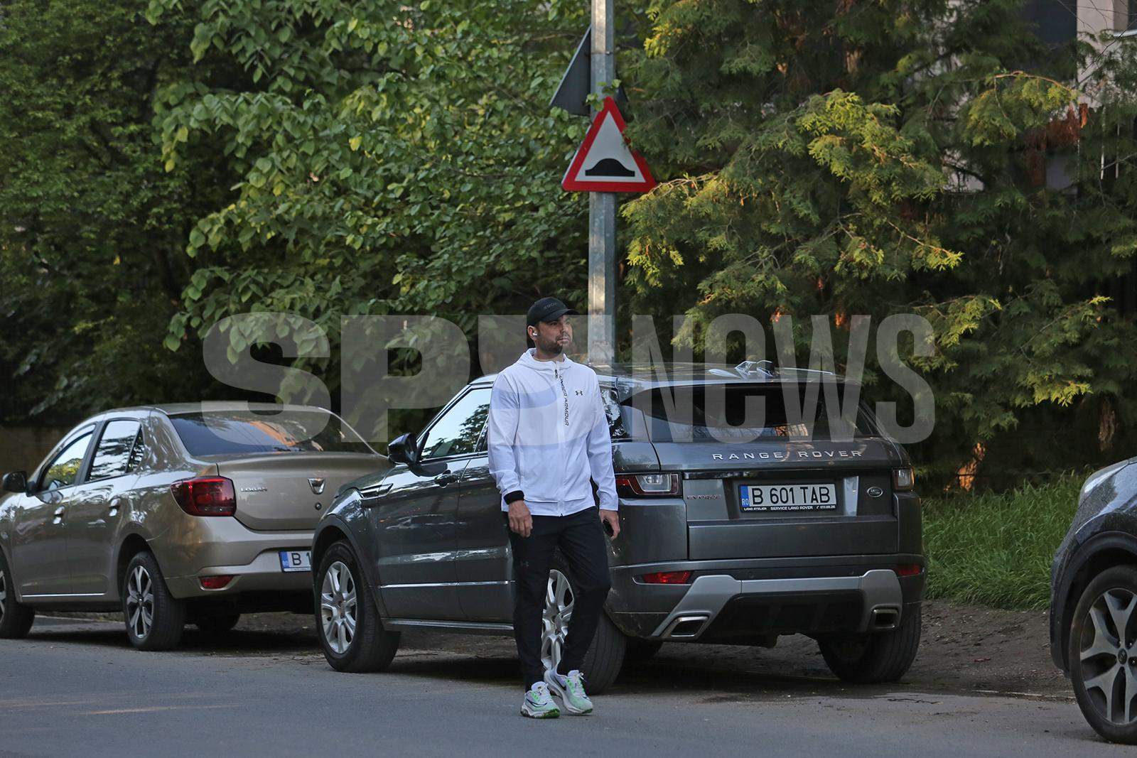 Expresia „Mens sana in corpore sano!” se aplică în cazul lui Adrian Mutu! "Briliantul" are mare grijă să se mențină în formă / PAPARAZZI