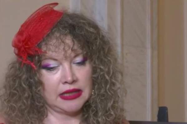 Star Matinal. Oana Lis, despre cum gestionează problemele care apar în viața ei. Vedeta spune că a învățat să se accepte așa cum e: "Sunt uneori..." / VIDEO