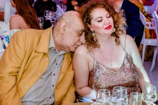 Știrile Antena Stars. Oana Lis, încă un gest disperat pentru a face rost de bani. A scos la vânzare și crucea lui Viorel Lis. În ce stare este fostul primar