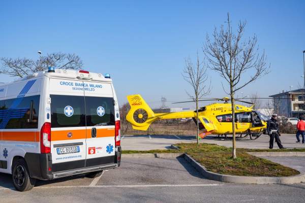 Cadavrul unui român, găsit într-o piață publică din Italia. Ce ipoteze au polițiștii cu privire la cauza morții