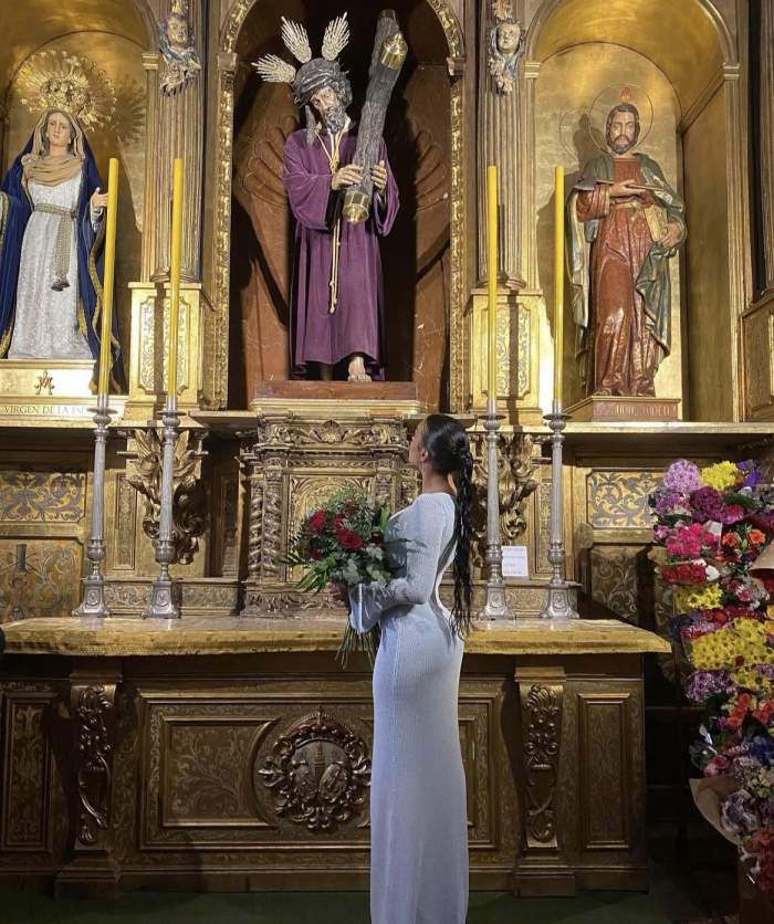 Iubita lui Cristiano Ronaldo la biserică